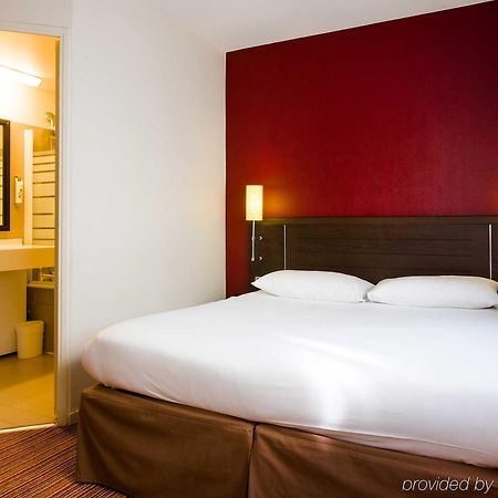 Ibis Styles Nantes Centre Place Royale Екстериор снимка