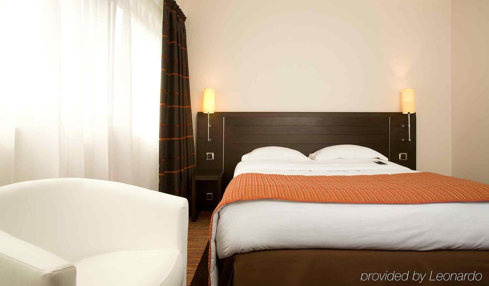 Ibis Styles Nantes Centre Place Royale Стая снимка