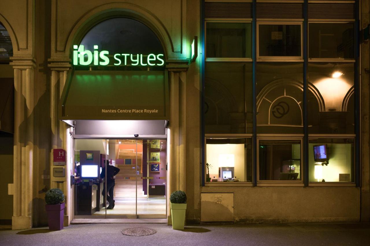 Ibis Styles Nantes Centre Place Royale Екстериор снимка